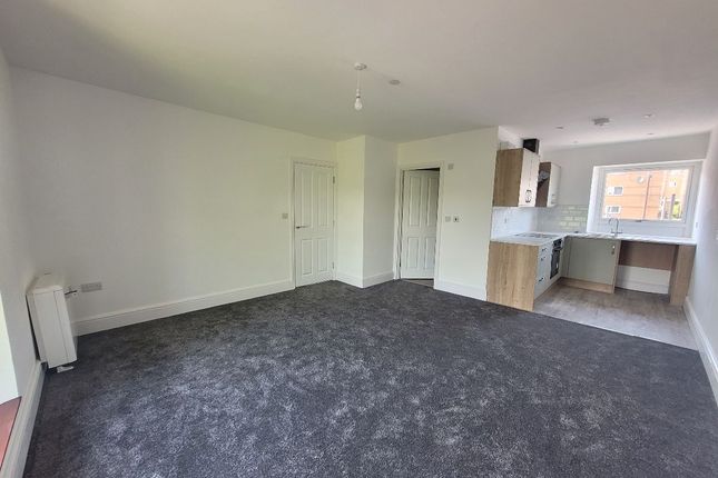 Flat 2 95 Queen Victoria Street, Tredegar photo 2