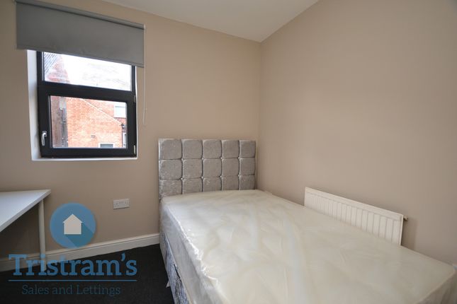 Thumbnail Room to rent in Room 4, Burford Road, Nottingham