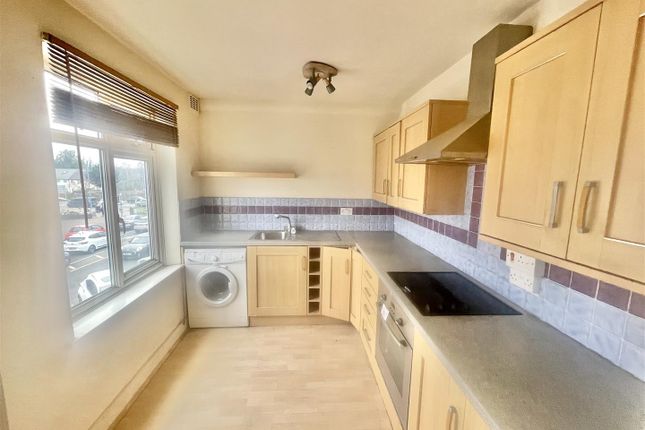 34A, The Broadway, Herts photo 4