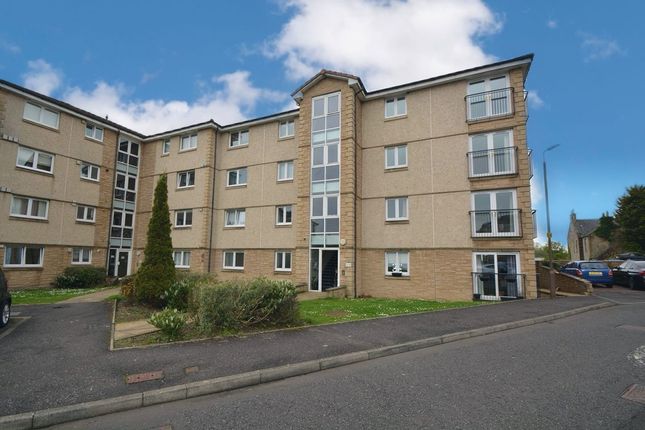 Thumbnail Flat for sale in Newlands Court, Bathgate