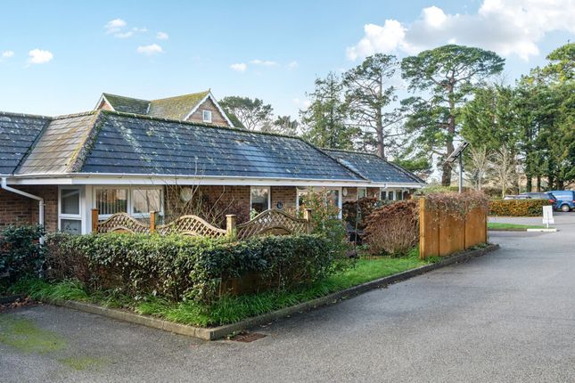 1-bed house on 3 Claremont Gardens Fontwell Avenue, Chichester, £70,000