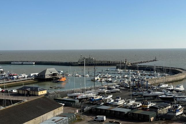 Paragon Ramsgate Paragon, Ramsgate CT11, 9 bedroom terraced house for sale - 69474062 ...