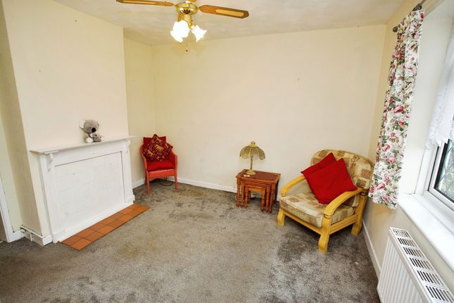 End terrace house for sale in Heron Square, Eastleigh