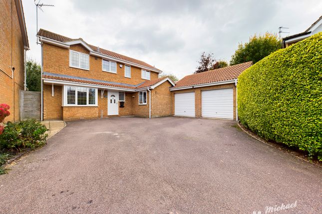 Thumbnail Detached house for sale in Dean Way, Aston Clinton, Aylesbury