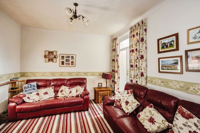 107, Newton Road, West Glamorgan photo 4
