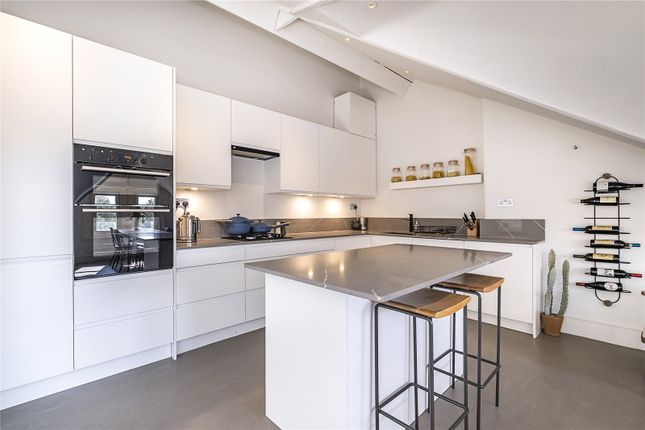 Flat for sale in Elmbourne Road, London