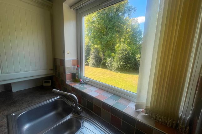 27 Adare Drive, Coventry photo 4