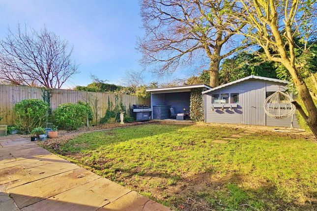 8, Bellamy Close, Kirby Cross photo 2