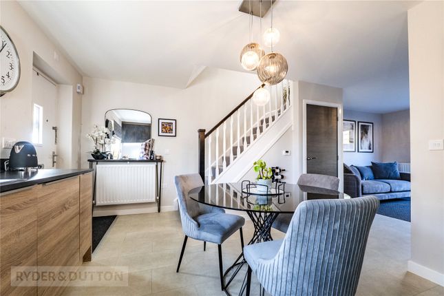 20, Mallard Court, Huddersfield photo 4