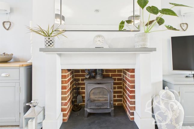 22, Empress Avenue, West Mersea photo 4