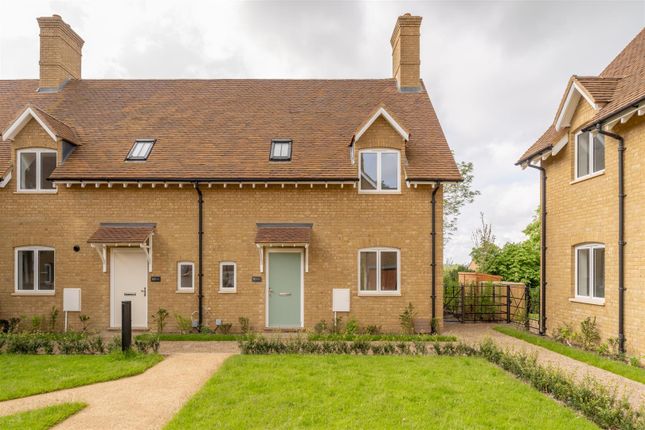 Thumbnail End terrace house for sale in Oakley Gardens, Merstham, Redhill