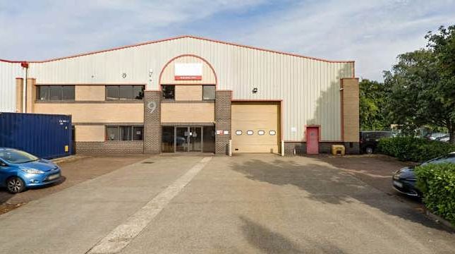 Warehouse to let in Unit 9, Euroway Trade Park, Quarry Wood, Aylesford, Kent