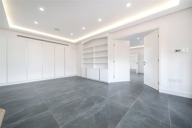 1, Forestdale, London photo 4
