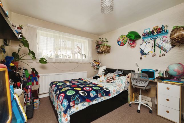 75, Westbury Road, Barking photo 4