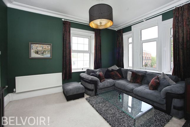 33, Merthyr Road, Pontypridd photo 4