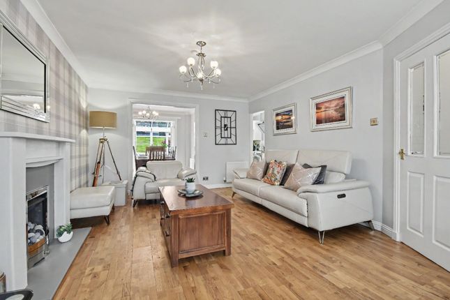 34, Castle Wemyss Drive, Wemyss Bay photo 4