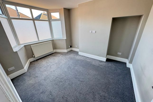 48 Ridge Lane, Wolverhampton photo 4