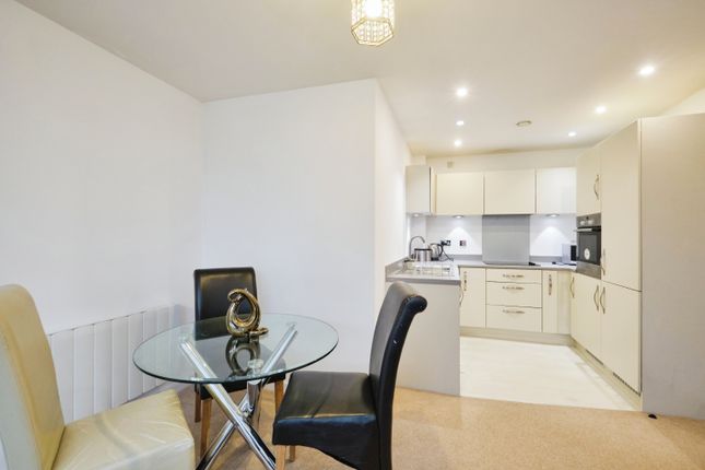 Apartment 12, 61, Mason Way, West Midlands photo 3