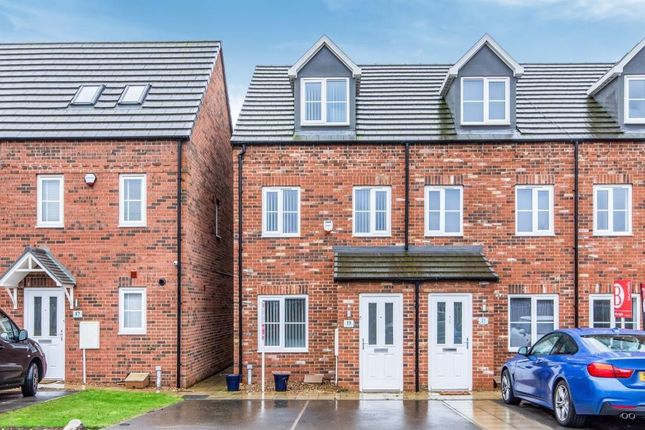 End terrace house to rent in Cammidge Way, Doncaster