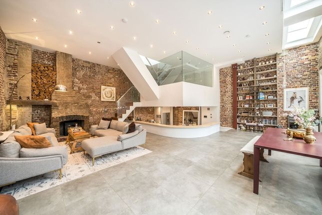 62A, Lillie Road, London photo 2