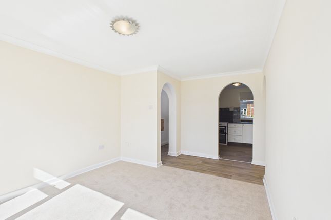 31, Meadway, Bridgwater photo 4