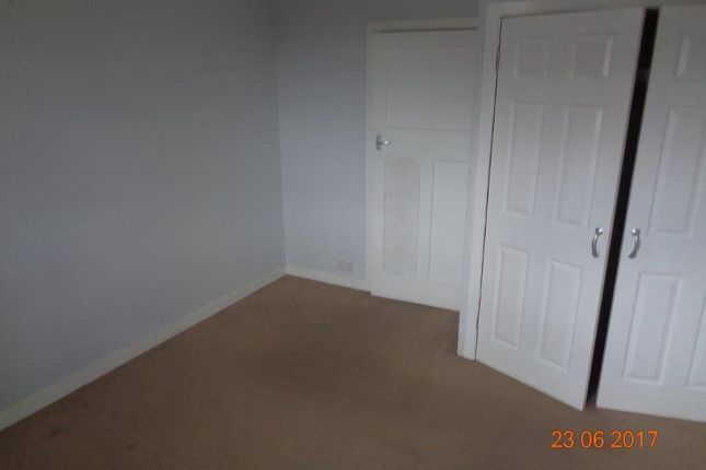 Flat to rent in Sprotwell Terrace, Sauchie, Clackmannanshire