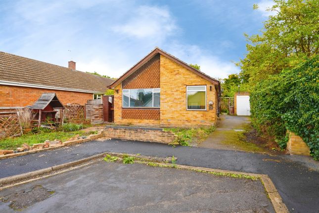 3-bed bungalow on Ambrose Rise, Oxford, £425,000
