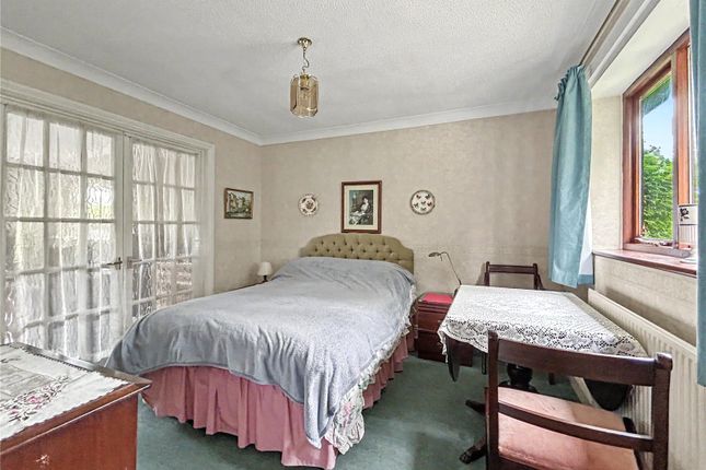 Edenside,, Priestlands, Dorset photo 4