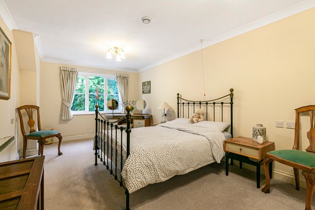 Flat 32, Pegasus Court,, Albany Place, Surrey photo 4
