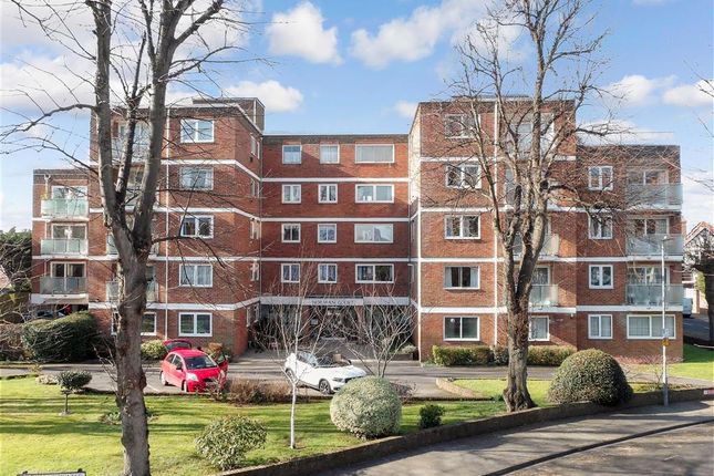 Flat for sale in Craneswater Park, Southsea, Hampshire