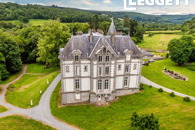 Thumbnail Ch&acirc;teau for sale in Felletin, Creuse, Nouvelle-Aquitaine