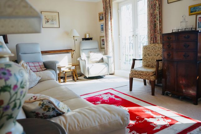Flat 9, Asquith House, Welwyn Garden City photo 4