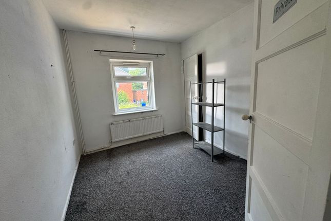 30, Westbourne Drive, Stoke-on-Trent photo 5