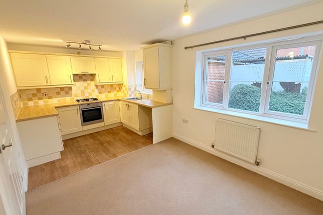 26 Northfield Court, Pollards Way, Taunton photo 2
