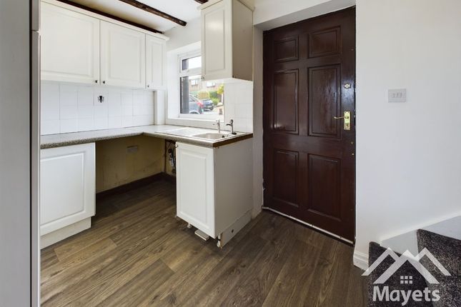 37 Cranshaw Drive, Blackburn photo 5