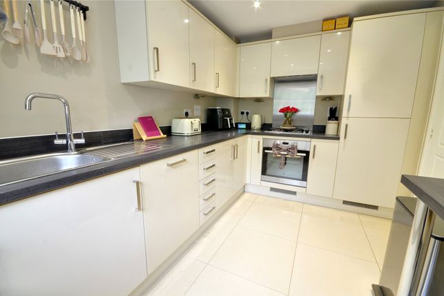 80, Greenhurst Drive, West Sussex photo 3