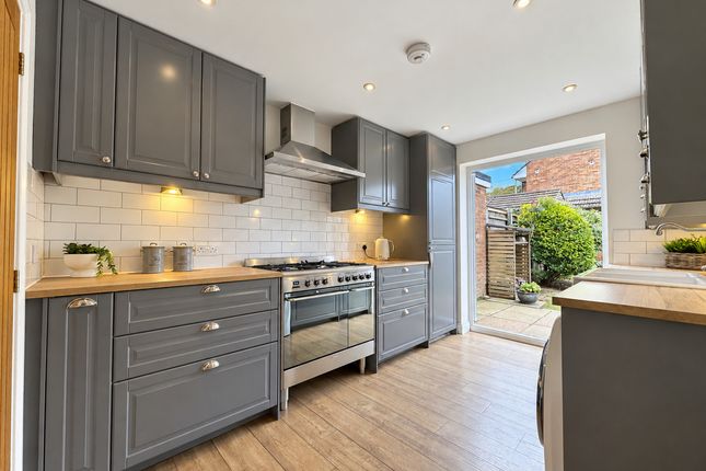 3, Woodside Chase, Hawkwell photo 2