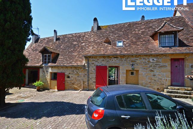 Thumbnail Villa for sale in Saint-Germain-Des-Prés, Dordogne, Nouvelle-Aquitaine