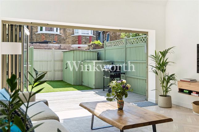 6, Apple Tree Road, London photo 4