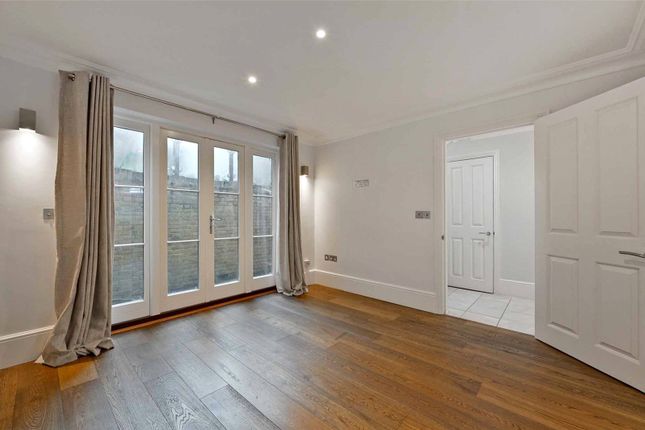 25, Trinity Place, Berkshire photo 4