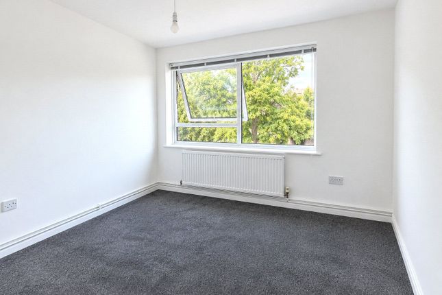 Flat 4, 18-20,, Hartnup Street, Maidstone photo 5