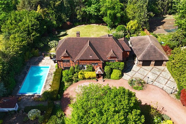 5-bed house on Herons Court,, Carrick Lane, Hampshire, £1,900,000