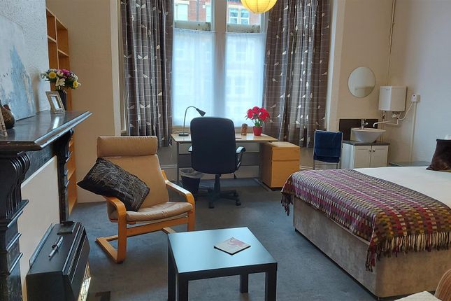 Room 21, 212, Iffley Road, Oxford photo 2