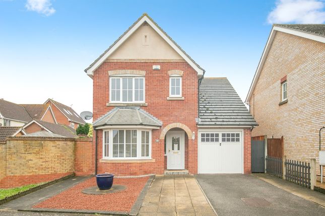 Thumbnail Detached house for sale in Bullfinch Close, Dovercourt, Harwich