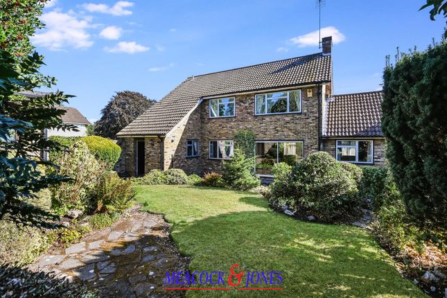 The Briars, 1 Mulberry Hill, Brentwood photo 2