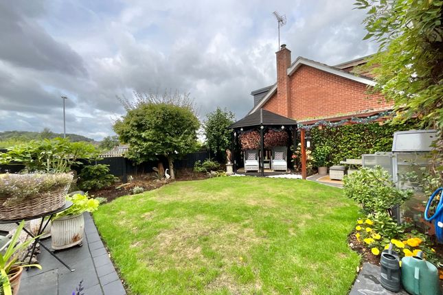 3 Bala Grove, Stoke-On-Trent photo 4