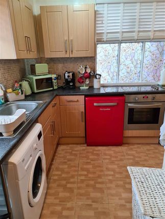 Terraced house to rent in St. Peters Place, Canterbury