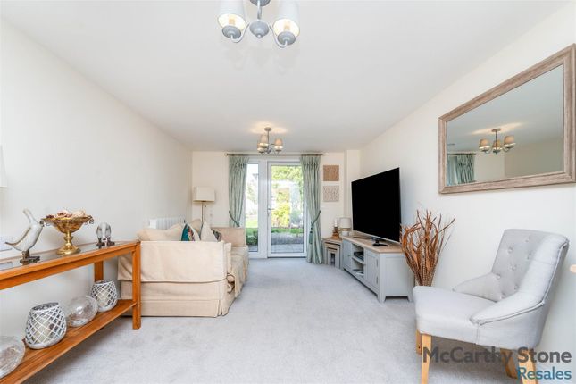 19 Harvard Place, Springfield Close, Stratford-Upon-Avon photo 4