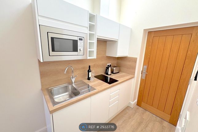 Odette Talbot House  Bridgford Road, West Bridgford West Bridgford, Nottingham photo 5