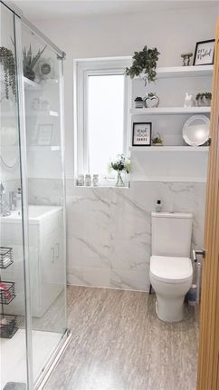Wood Rising, 45, Lushington Hill, Ryde photo 5